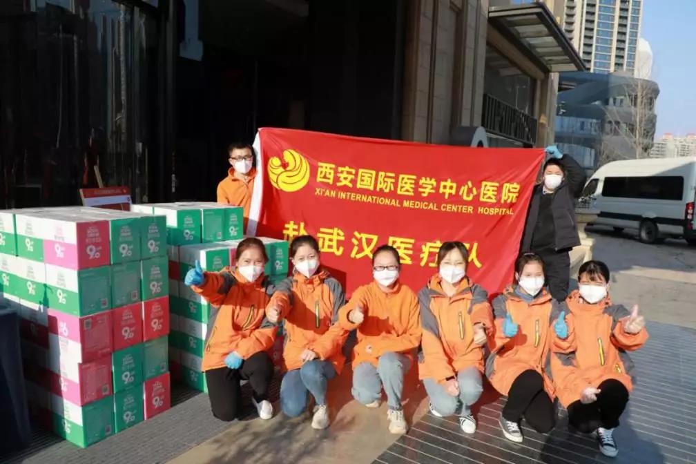 向醫(yī)療隊的女漢子致敬！