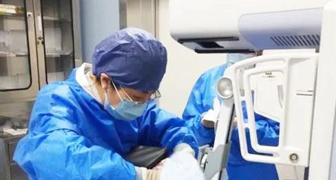 小到1—2mm的鈣化也能活檢！西安國際醫(yī)學(xué)中心醫(yī)院采用精準(zhǔn)技術(shù)讓乳腺早癌無處可逃