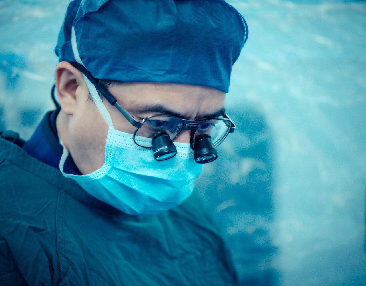 微創(chuàng)！微創(chuàng)！我院第一例經導管主動脈瓣膜植入術成功