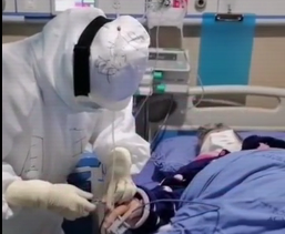 奶奶，我來(lái)為您剪指甲