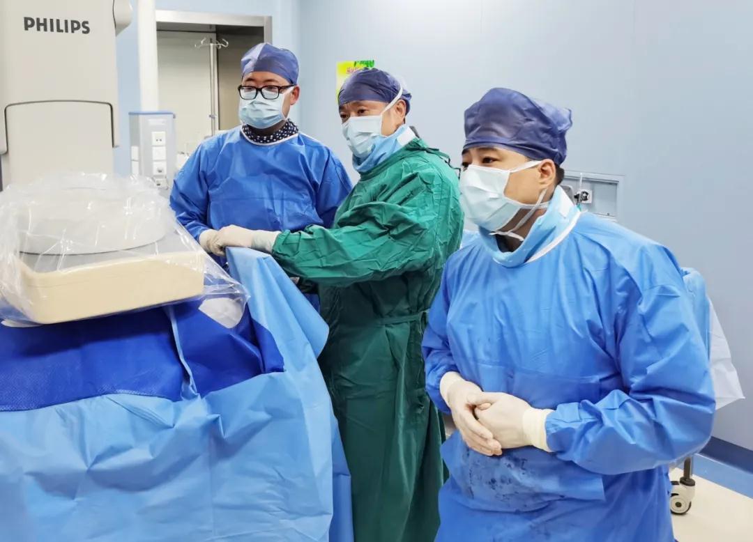 百歲老人吃飯難題解決了！