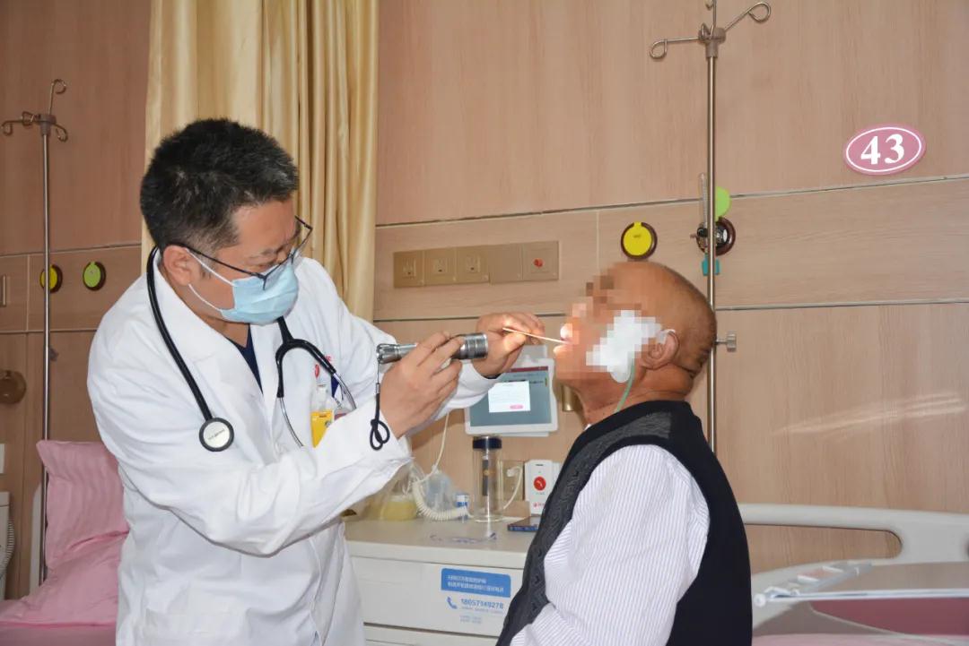 90歲的老爺爺患了腫瘤!放療中心“量身定制”診療方案，病情明顯緩解……