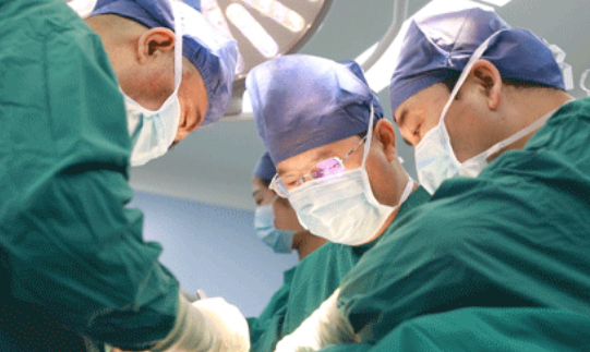 陜西網(wǎng)—世界首例！西安國際醫(yī)學(xué)中心醫(yī)院骨科完成高難度、高科技3D打印可動(dòng)人工頸椎-椎間盤復(fù)合體植入術(shù)