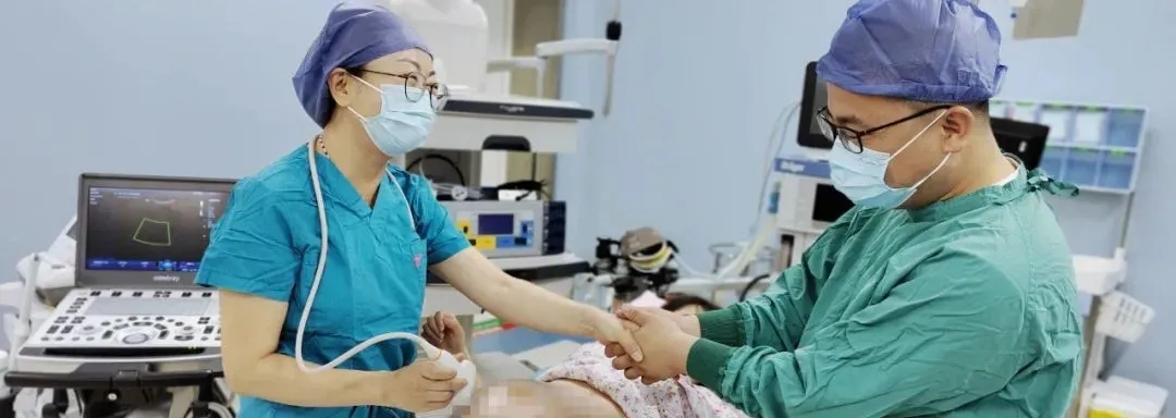 妙手醫(yī)生幫寶寶“翻身” ——我院產(chǎn)科成功開(kāi)展首例臀位胎兒“外倒轉(zhuǎn)術(shù)”