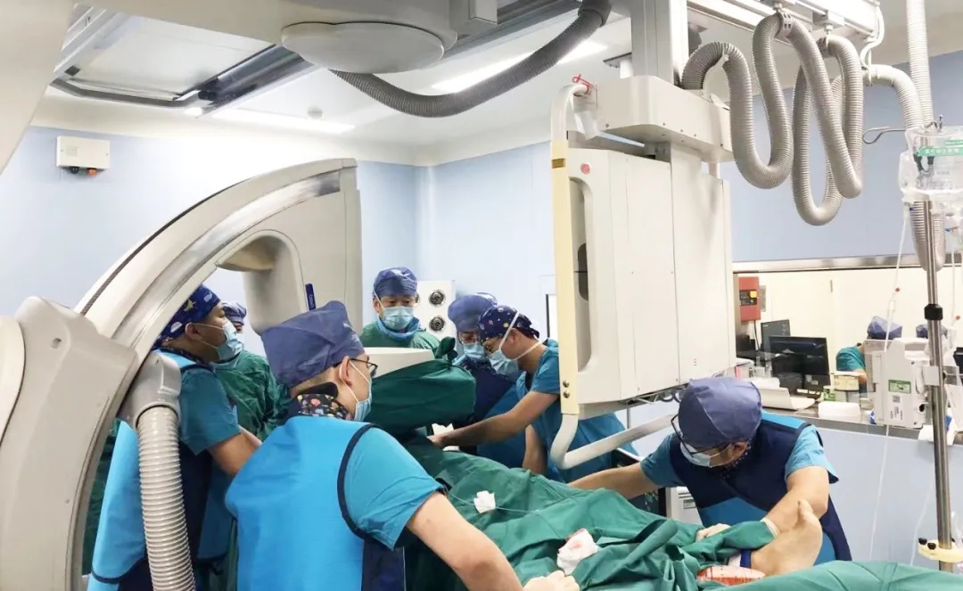 TIPS介入手術(shù)挽救“犟脾氣如?！钡乃?>
				             </a>
                <div   id=