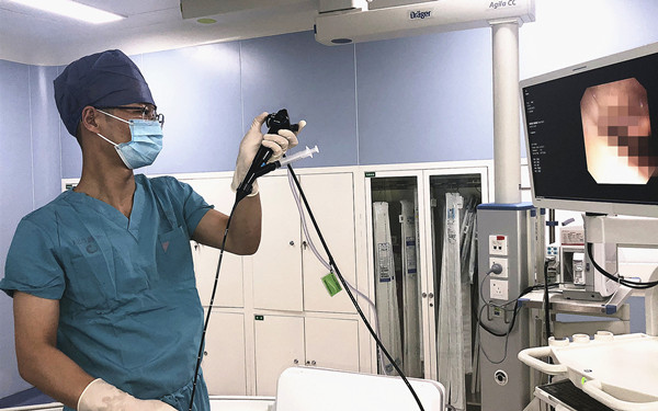 3毫米呼吸空間！歐陽(yáng)海峰團(tuán)隊(duì)極速開通狹窄氣道保障患者安全