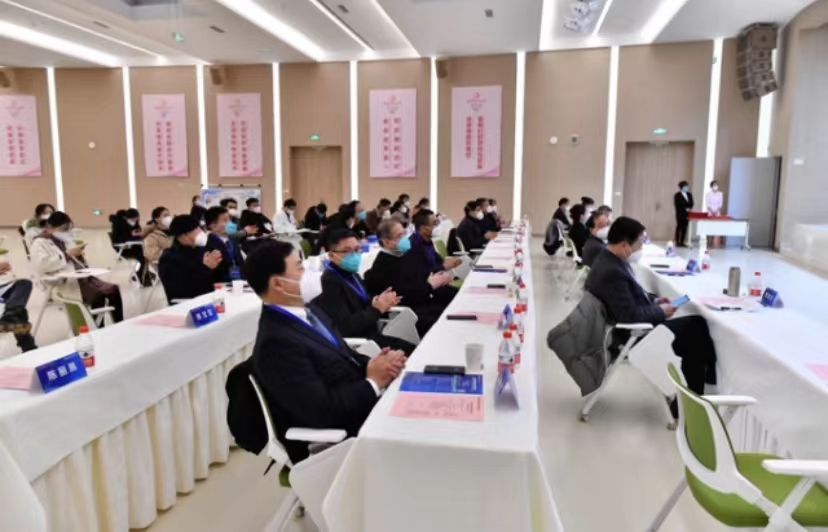 陜西省中西醫(yī)結(jié)合學會呼吸病專委會第三屆學術年會 暨2022呼吸疾病中西醫(yī)融合診療高峰論壇在我院舉行