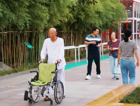 住院期間也能給健康加分？每周一、三、五動(dòng)起來，為健康打卡！