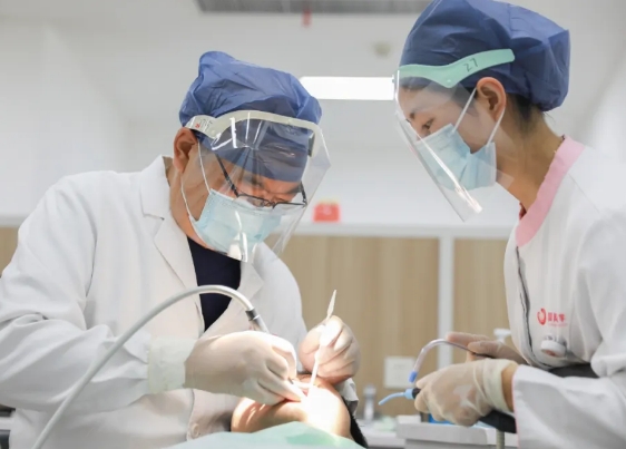 全國愛牙日：全生命周期守護(hù)，讓健康從“齒”開始