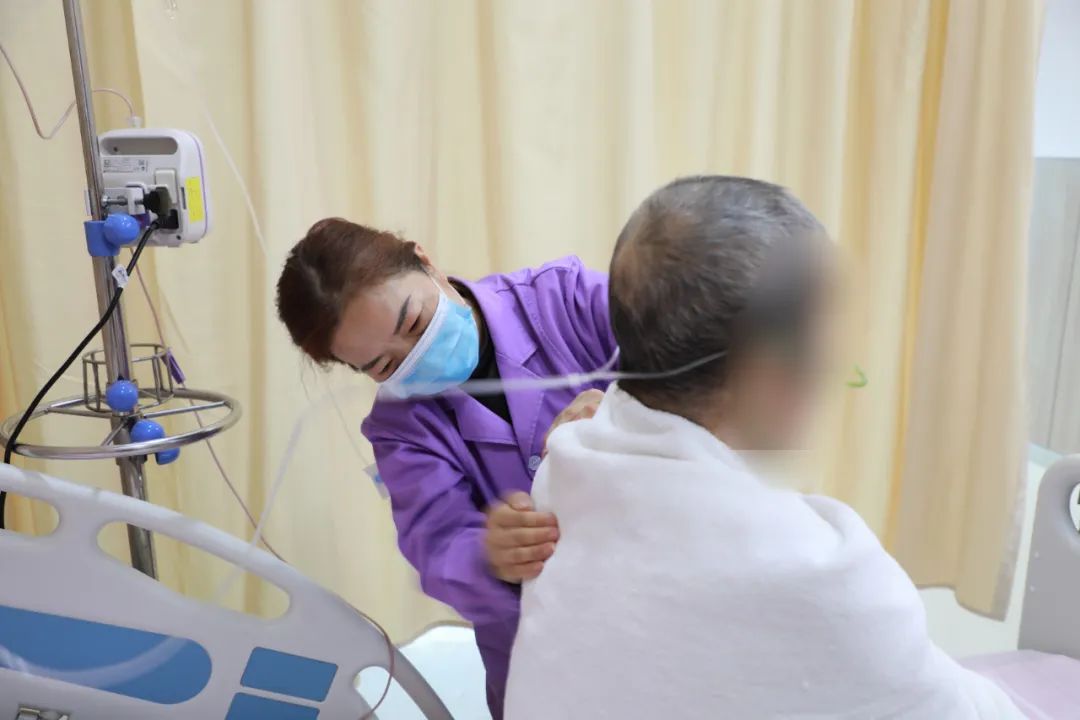 我院“無陪護(hù)”病房暖心啟用 讓患者安心、家屬放心