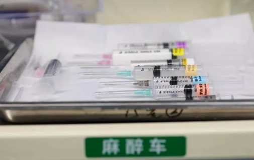 心梗6天+粉碎骨折！教科書上的“禁區(qū)”，他們硬是闖過來了…