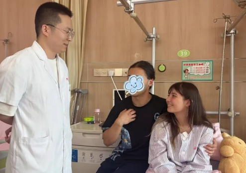 羅馬尼亞女孩西安就醫(yī)記：保險能報銷，醫(yī)生夠?qū)I(yè)